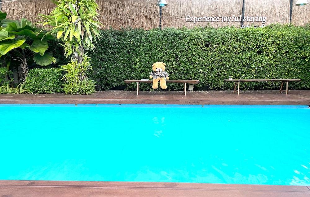 โรงแรมคริสตัล เจด ระยอง ภายนอก รูปภาพ
